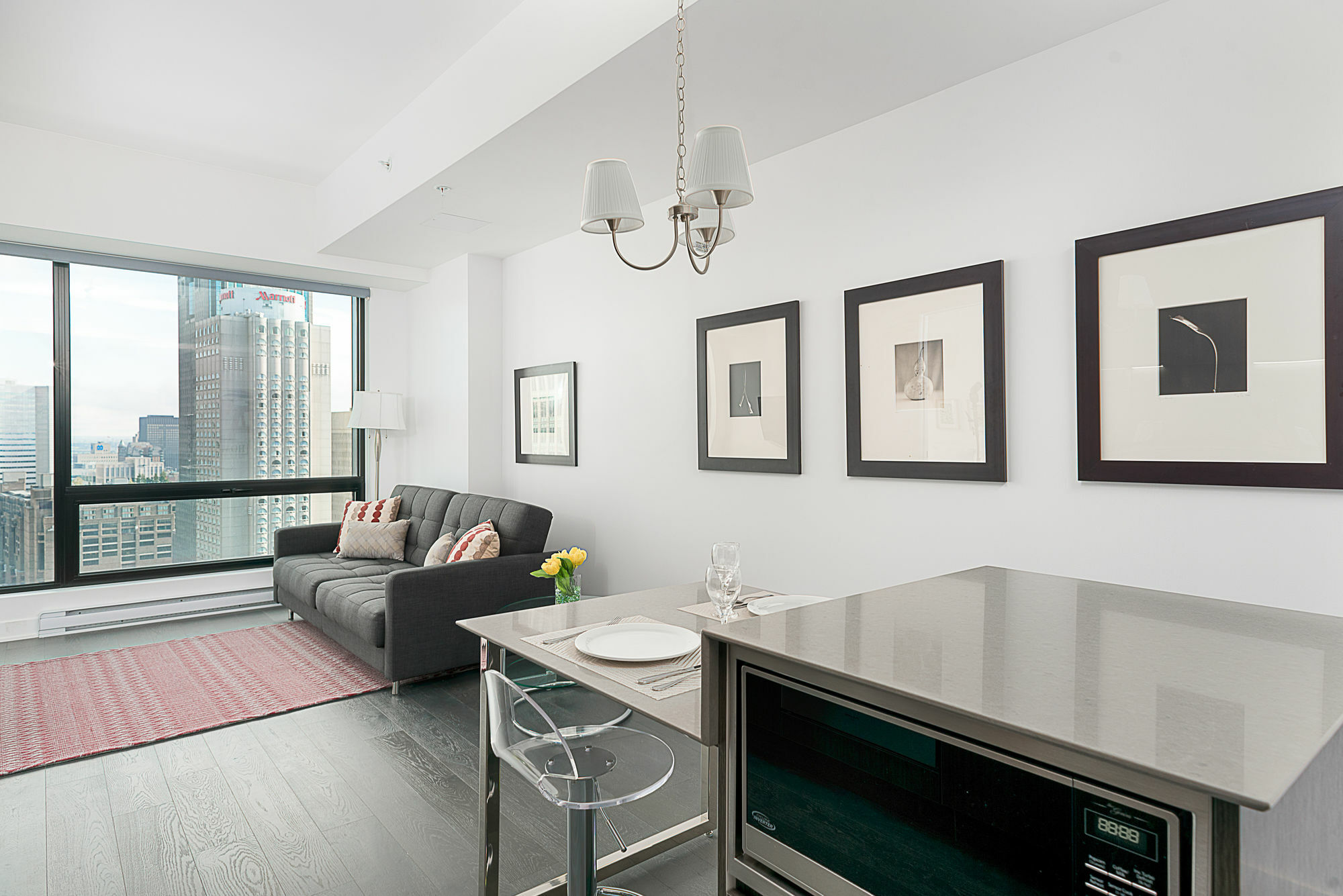 Stylish 1br In Downtown Mtl By Sonder Apartment *
