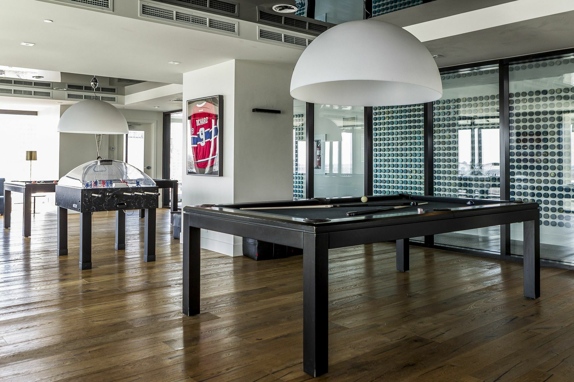 Apartment Stylish 1br In Downtown Mtl By Sonder Montreal